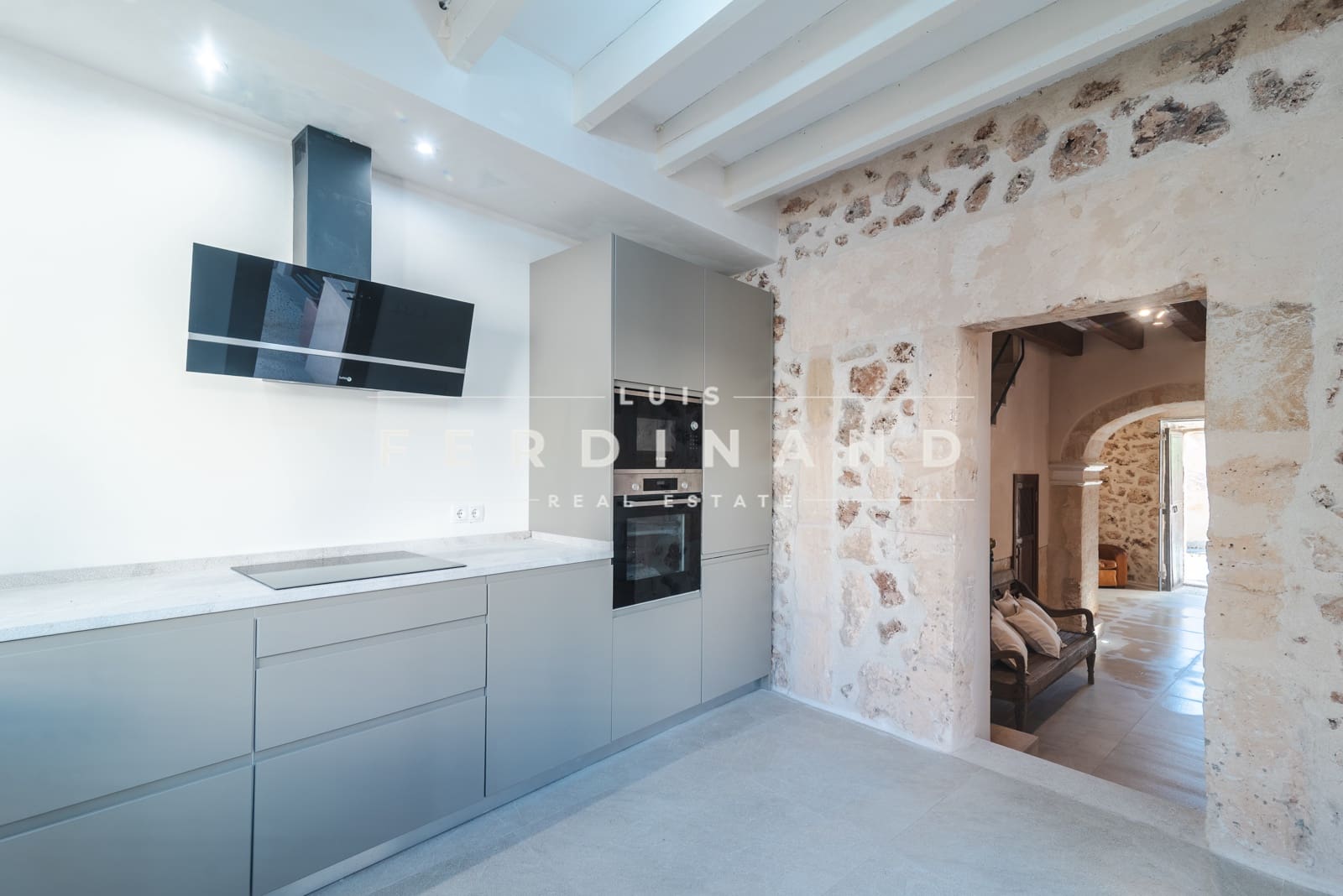 4 sypialnia Dom na sprzedaż w Algaida z basenem - 1 190 000 € (Ref: 9645676)