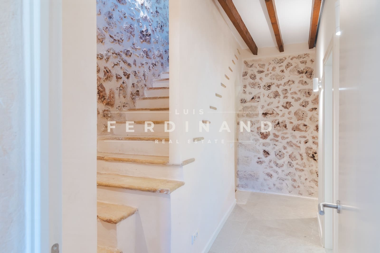 4 sypialnia Dom na sprzedaż w Algaida z basenem - 1 190 000 € (Ref: 9645676)