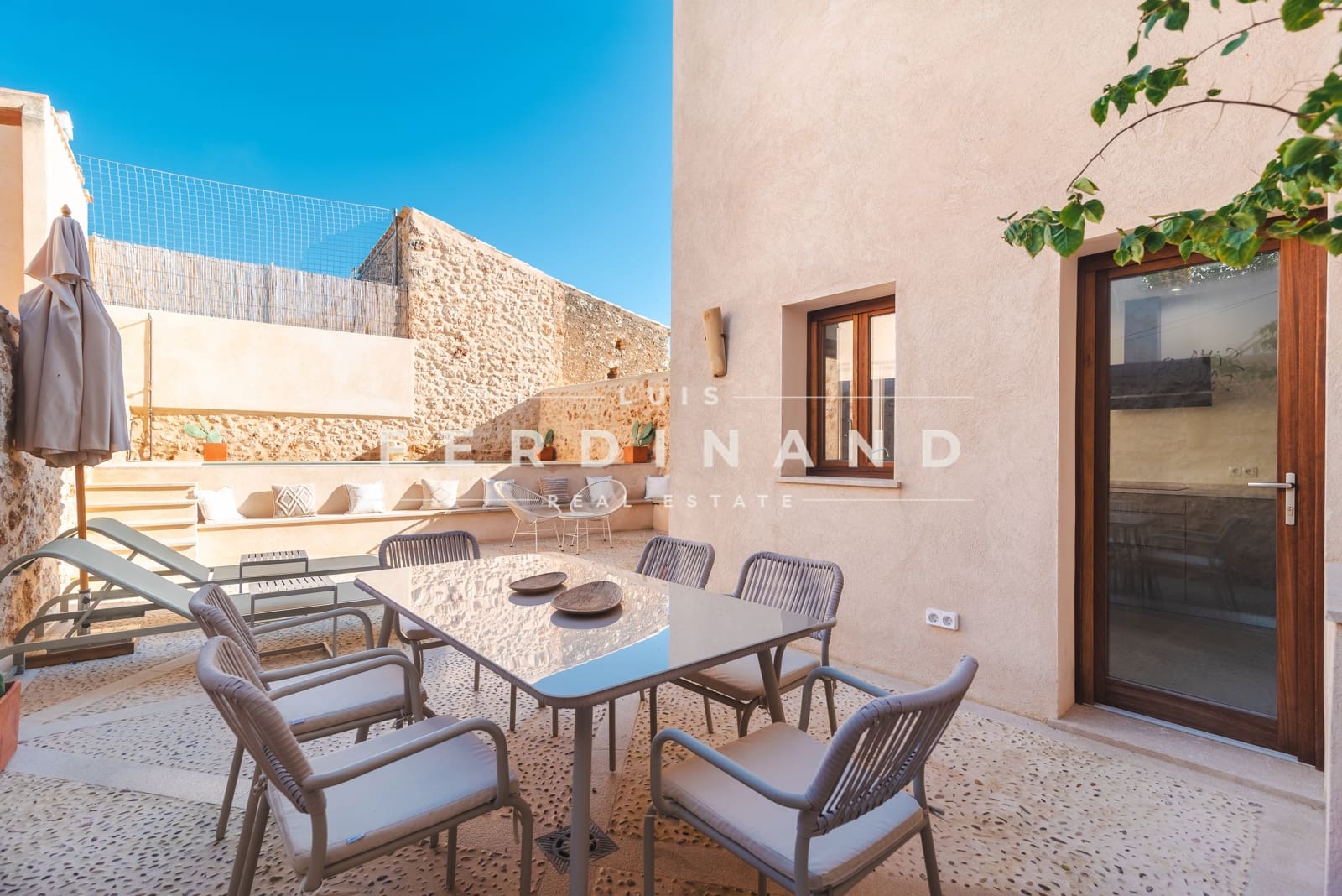 4 sypialnia Dom na sprzedaż w Algaida z basenem - 1 190 000 € (Ref: 9645676)