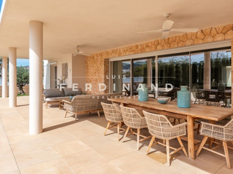 5 slaapkamer Villa te koop in Palma de Mallorca met zwembad - € 2.950.000 (Ref: 9650348)