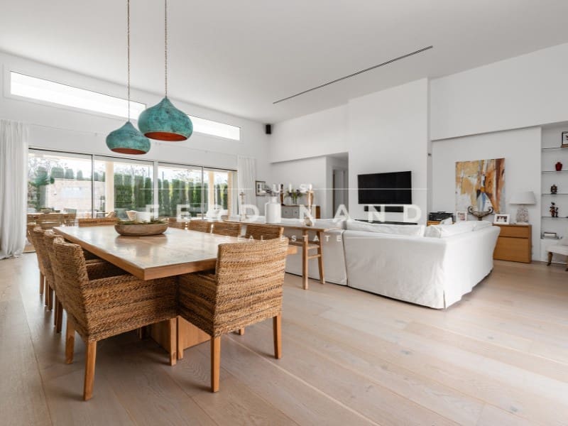 5 slaapkamer Villa te koop in Palma de Mallorca met zwembad - € 2.950.000 (Ref: 9650348)