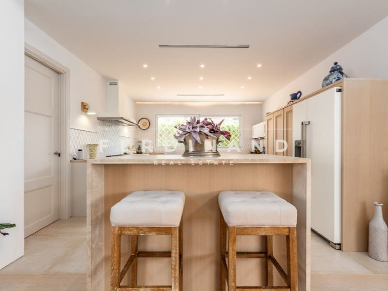 5 slaapkamer Villa te koop in Palma de Mallorca met zwembad - € 2.950.000 (Ref: 9650348)