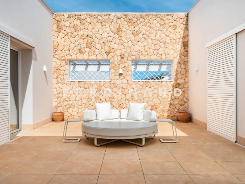 5 slaapkamer Villa te koop in Palma de Mallorca met zwembad - € 2.950.000 (Ref: 9650348)
