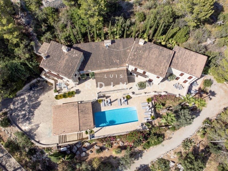 6 Zimmer Finca/Landgut zu verkaufen in Santa Maria del Cami mit Pool Garage - 6.800.000 € (Ref: 9651730)