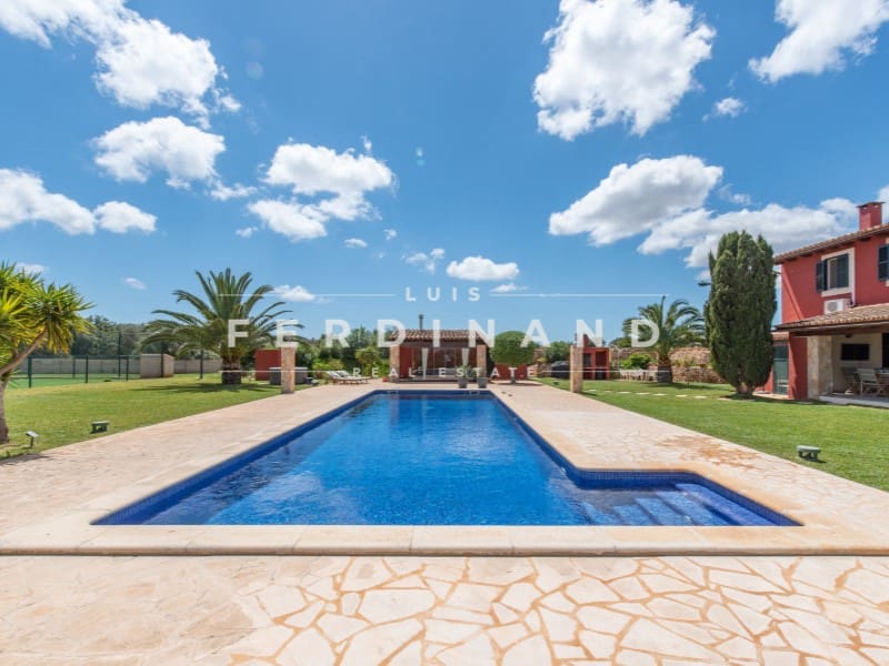 4 slaapkamer Finca/Landhuis te koop in Campos met zwembad - € 2.990.000 (Ref: 9651731)