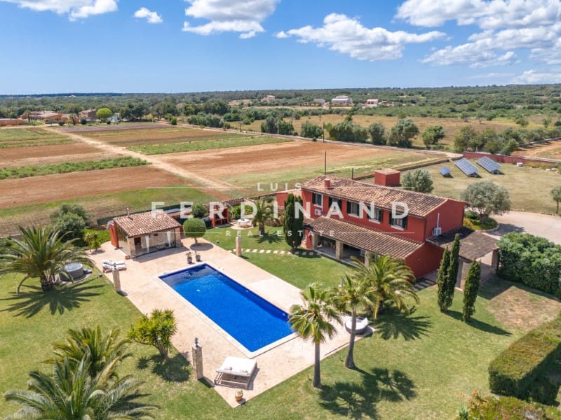 4 slaapkamer Finca/Landhuis te koop in Campos met zwembad - € 2.990.000 (Ref: 9651731)