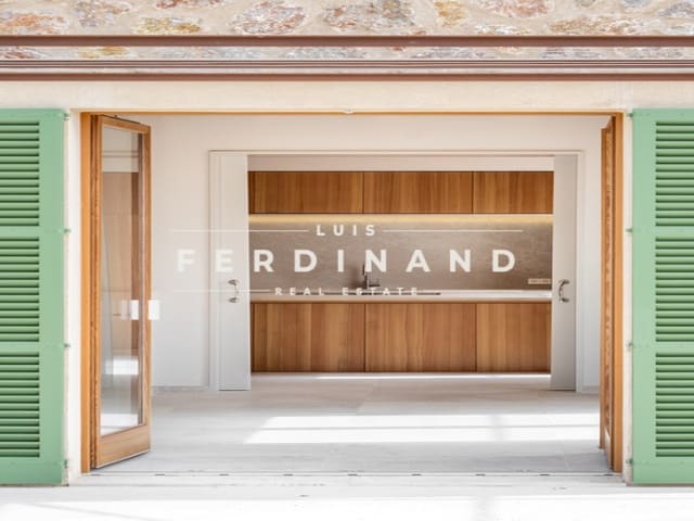 5 Zimmer Finca/Landgut zu verkaufen in Santa María del Camí mit Pool Garage - 4.900.000 € (Ref: 9651732)