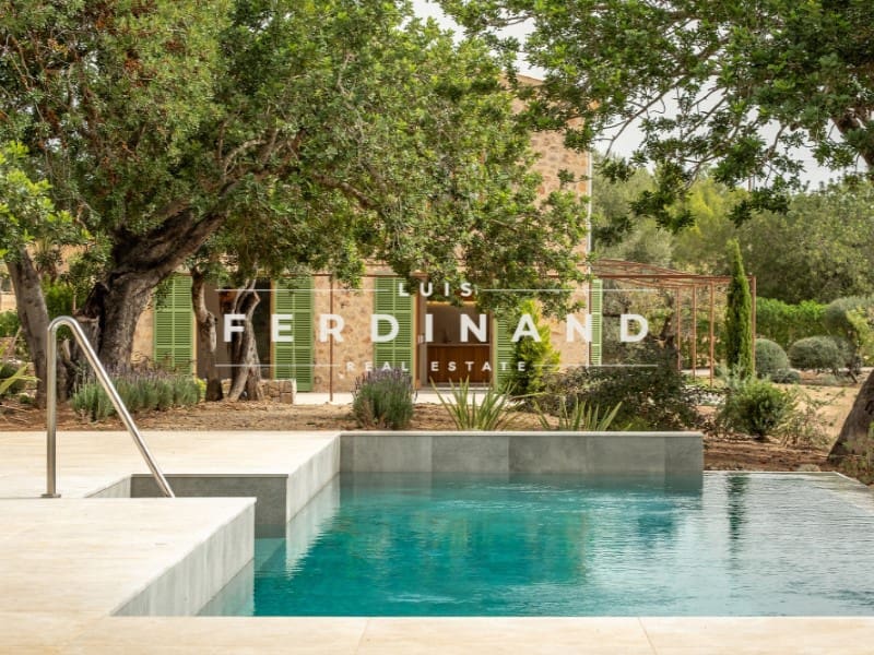 5 Zimmer Finca/Landgut zu verkaufen in Santa Maria del Cami mit Pool Garage - 4.900.000 € (Ref: 9651732)