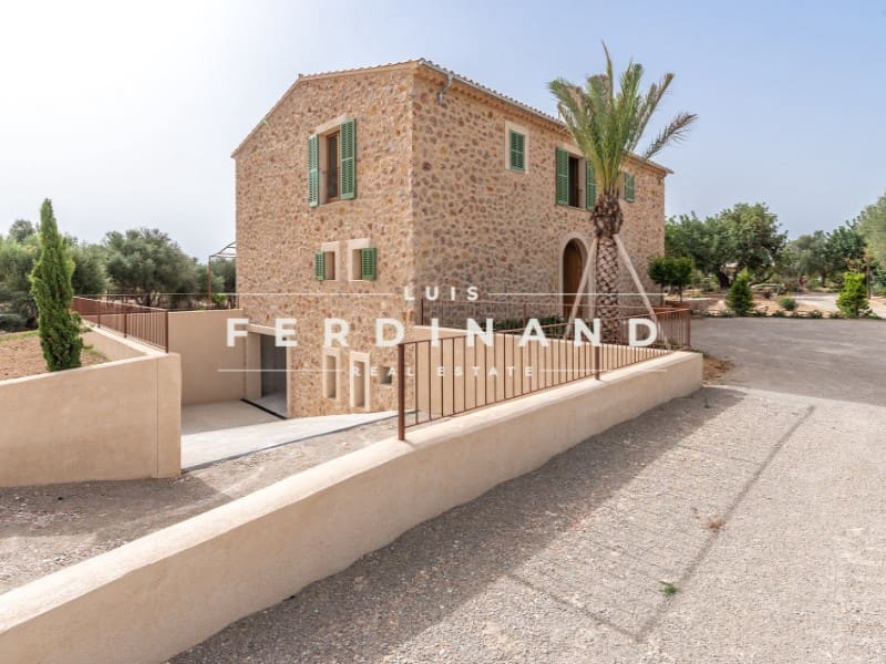 5 Zimmer Finca/Landgut zu verkaufen in Santa Maria del Cami mit Pool Garage - 4.900.000 € (Ref: 9651732)