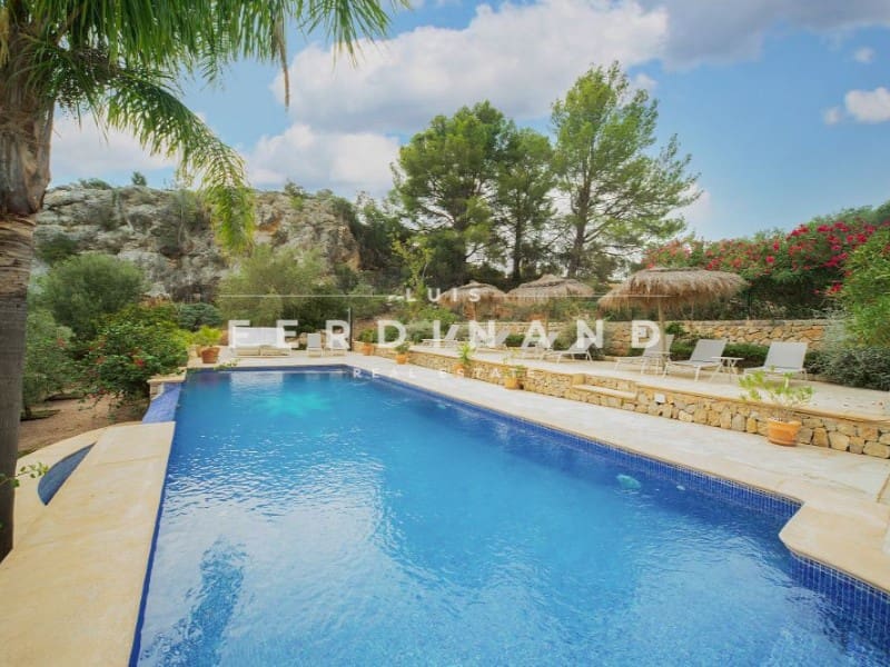 6 Zimmer Villa zu verkaufen in Palma de Mallorca mit Pool - 5.650.000 € (Ref: 9651735)