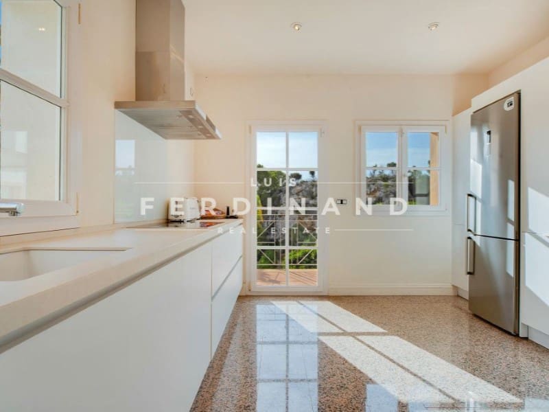 6 Zimmer Villa zu verkaufen in Palma de Mallorca mit Pool - 5.650.000 € (Ref: 9651735)