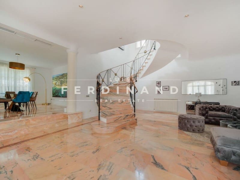 6 Zimmer Villa zu verkaufen in Palma de Mallorca mit Pool - 5.650.000 € (Ref: 9651735)