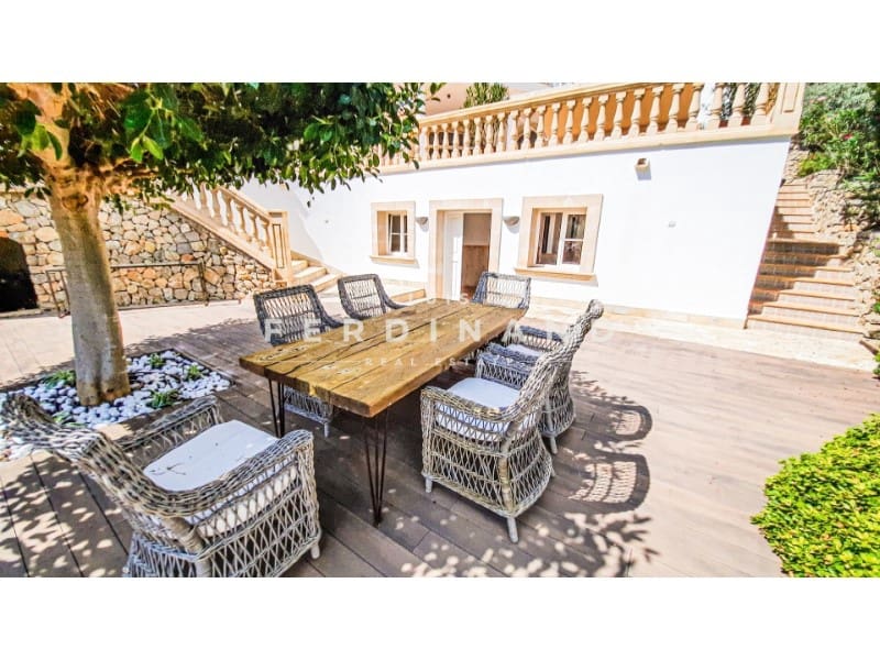 6 Zimmer Villa zu verkaufen in Palma de Mallorca mit Pool - 5.650.000 € (Ref: 9651735)