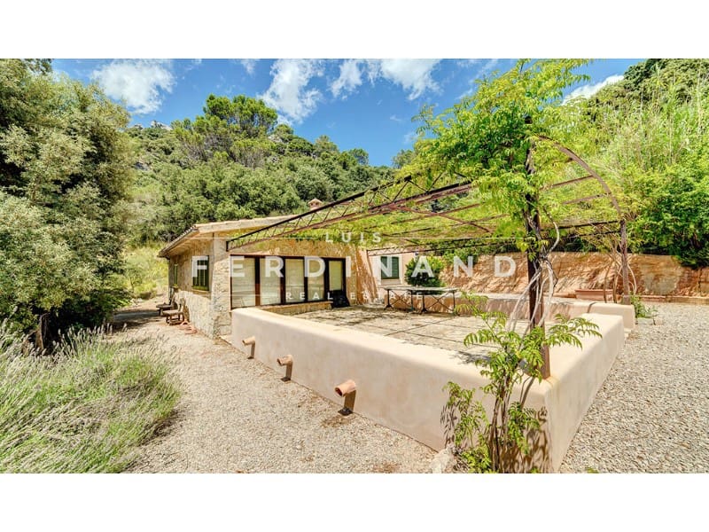 12 makuuhuone Maalaistalo myytävänä paikassa Bunyola mukana uima-altaan - 6 800 000 € (Ref: 9651738)