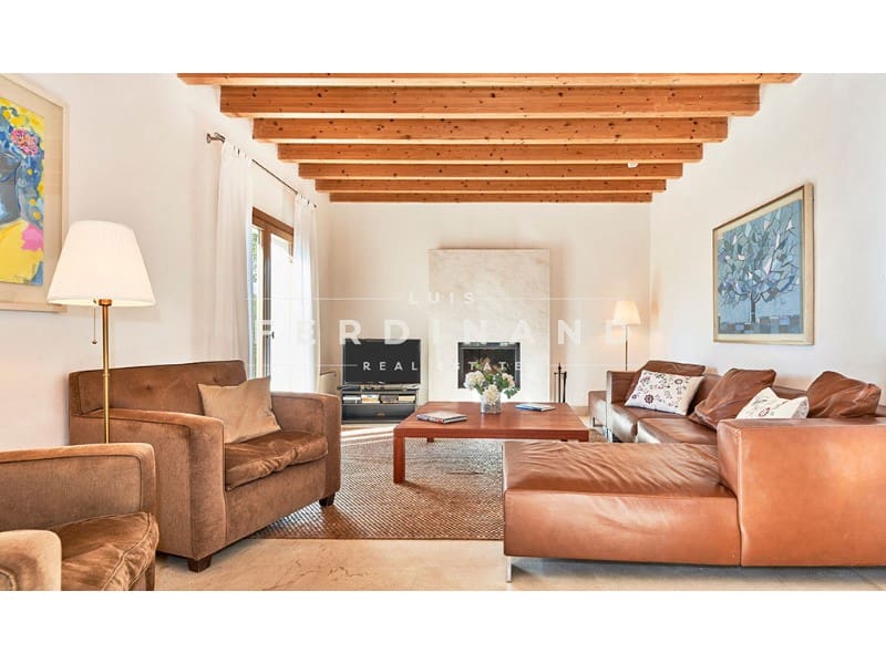 6 bedroom Finca/Country House for sale in Buger with pool - € 2,500,000 (Ref: 9651740)