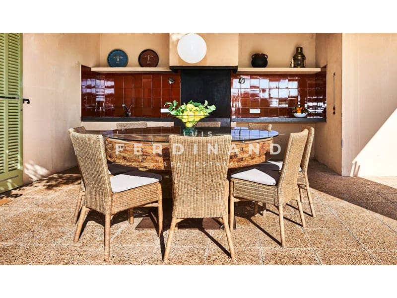 6 bedroom Finca/Country House for sale in Buger with pool - € 2,500,000 (Ref: 9651740)