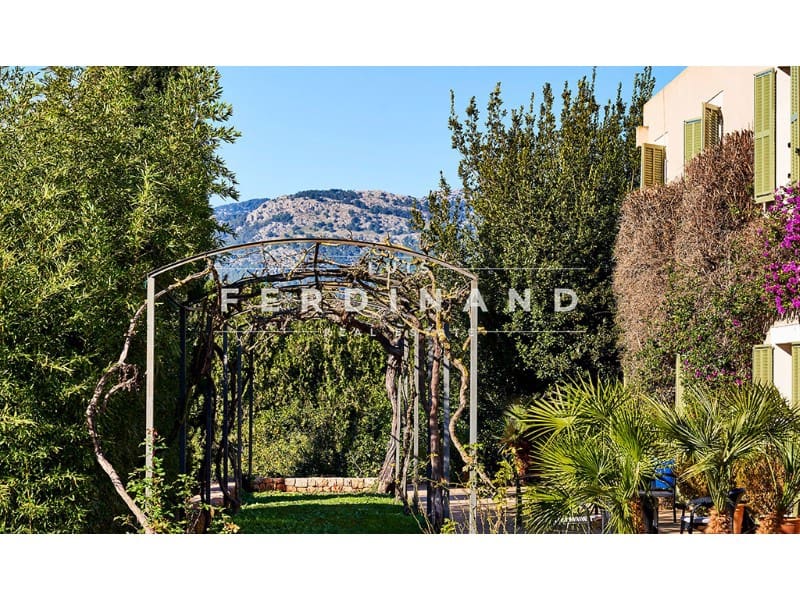 6 bedroom Finca/Country House for sale in Buger with pool - € 2,500,000 (Ref: 9651740)