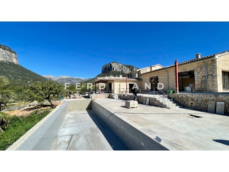 6 Zimmer Villa zu verkaufen in Alaro mit Pool - 9.950.000 € (Ref: 9651741)