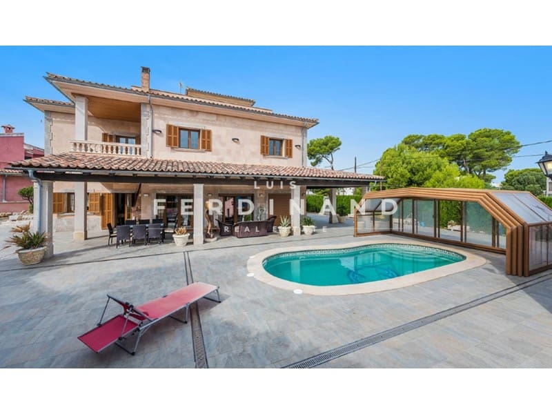 5 slaapkamer Villa te koop in Ca'n Picafort met zwembad - € 2.500.000 (Ref: 9651743)