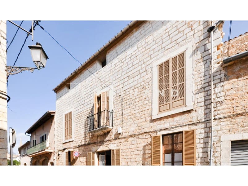 15 soveværelse Byhus til salg i Binissalem med swimmingpool - € 1.900.000 (Ref: 9651744)