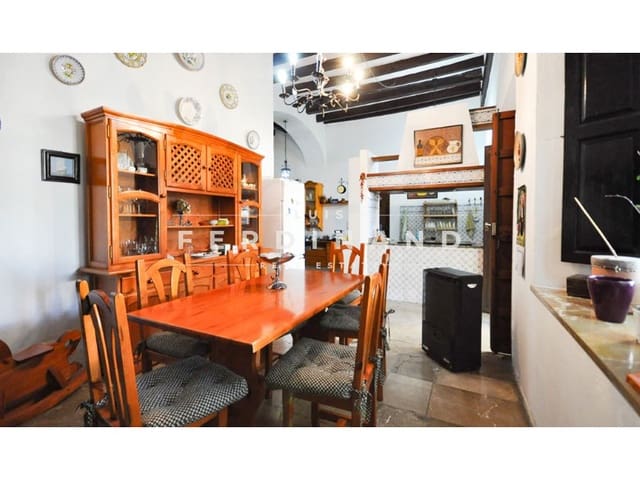 15 sovrum Hus till salu i Binissalem med pool - 1 900 000 € (Ref: 9651744)