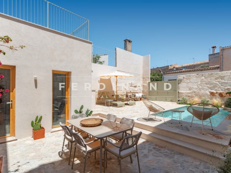 3 soveværelse Byhus til salg i Maria de la Salud / Maria de la Salut med swimmingpool garage - € 990.000 (Ref: 9651755)