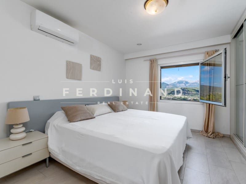 7 soveværelse Finca/Landehus til salg i Selva med swimmingpool - € 4.990.000 (Ref: 9651757)