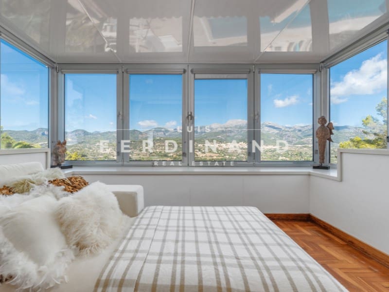 7 soveværelse Finca/Landehus til salg i Selva med swimmingpool - € 4.990.000 (Ref: 9651757)