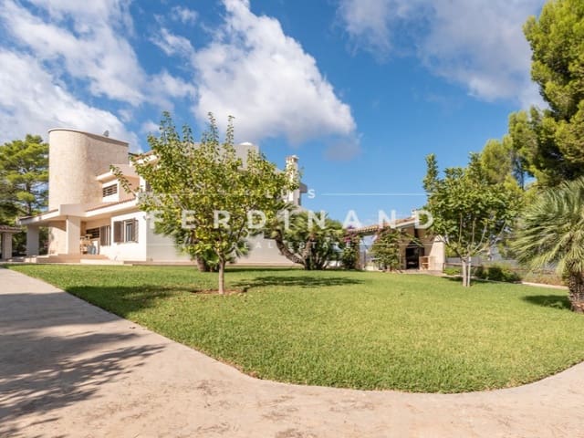 7 soveværelse Finca/Landehus til salg i Selva med swimmingpool - € 4.990.000 (Ref: 9651757)