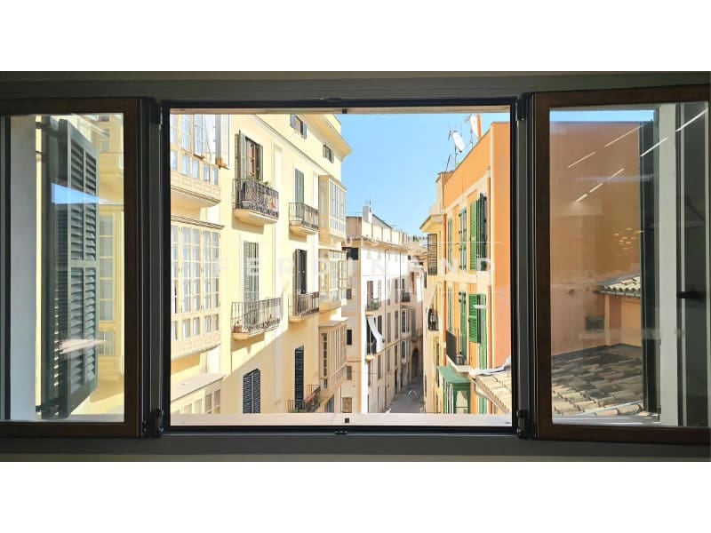 4 bedroom Penthouse for sale in Palma de Mallorca - € 1,595,000 (Ref: 9651759)