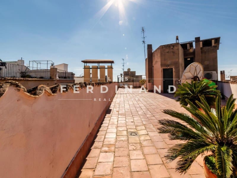 4 bedroom Penthouse for sale in Palma de Mallorca - € 1,595,000 (Ref: 9651759)