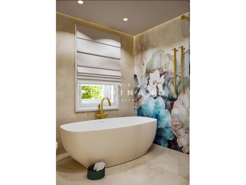 4 bedroom Penthouse for sale in Palma de Mallorca - € 1,595,000 (Ref: 9651759)