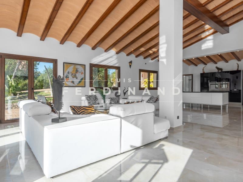 5 sovrum Finca/Hus på landet till salu i Montuiri med pool - 2 950 000 € (Ref: 9651762)