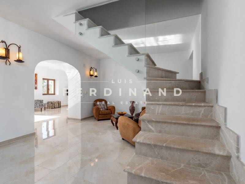 5 sovrum Finca/Hus på landet till salu i Montuiri med pool - 2 950 000 € (Ref: 9651762)