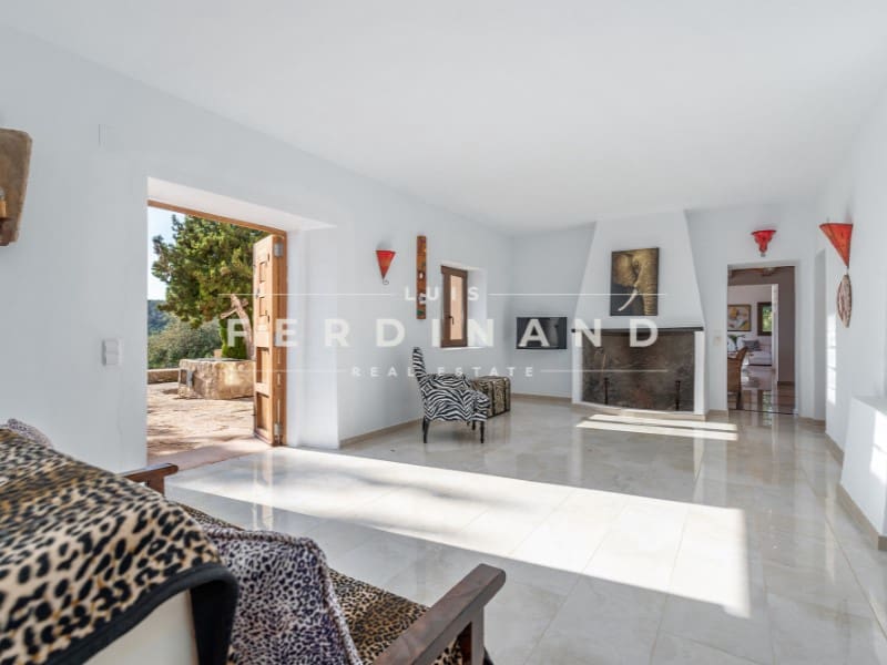 5 sovrum Finca/Hus på landet till salu i Montuiri med pool - 2 950 000 € (Ref: 9651762)