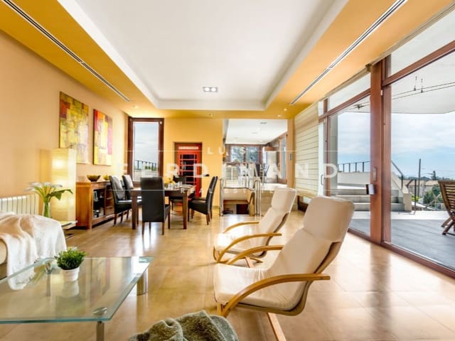 4 sypialnia Willa na sprzedaż w Centro, Palma de Mallorca z basenem - 2 500 000 € (Ref: 9651765)