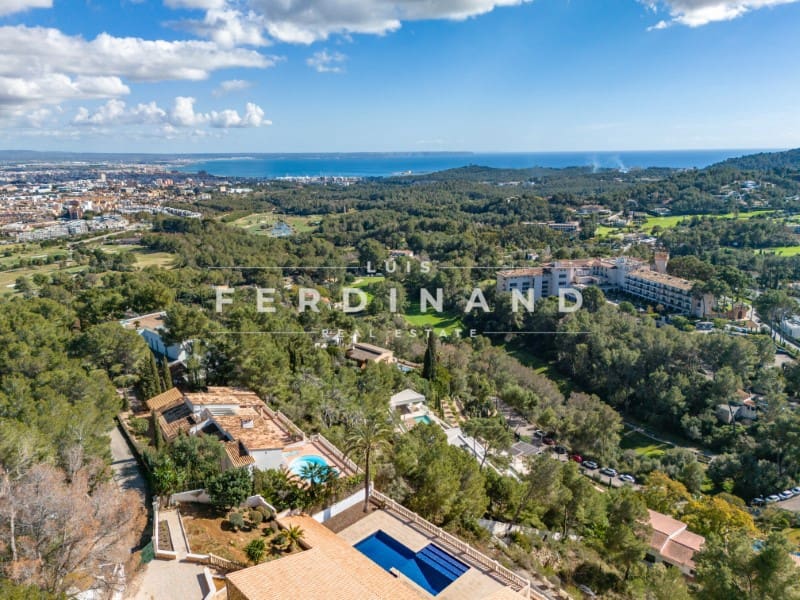 7 bedroom Villa for sale in Son Vida with pool - € 5,900,000 (Ref: 9651774)