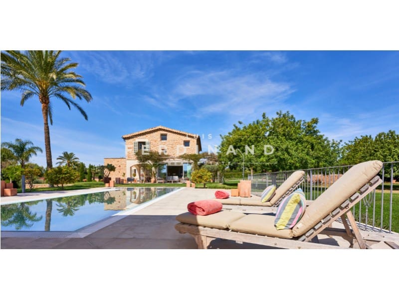 Chalet de 6 habitaciones en Santa María del Camí en venta con piscina - 6.950.000 € (Ref: 9651775)