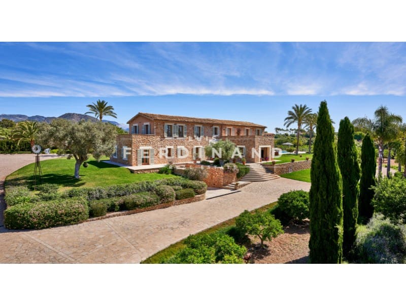 Chalet de 6 habitaciones en Santa María del Camí en venta con piscina - 6.950.000 € (Ref: 9651775)