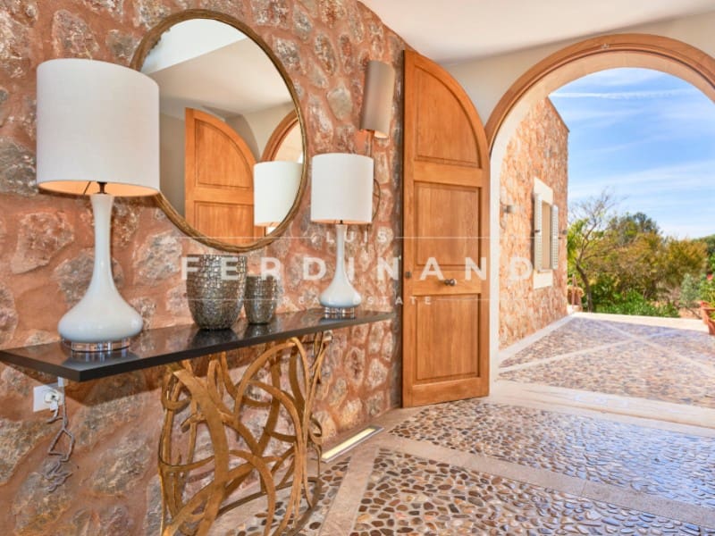 Chalet de 6 habitaciones en Santa María del Camí en venta con piscina - 6.950.000 € (Ref: 9651775)