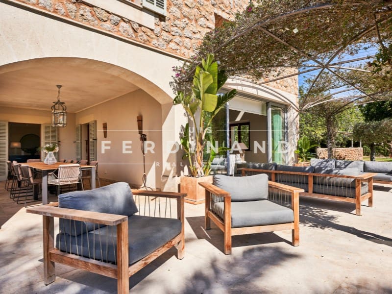 Chalet de 6 habitaciones en Santa María del Camí en venta con piscina - 6.950.000 € (Ref: 9651775)