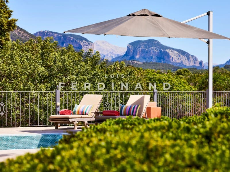 Chalet de 6 habitaciones en Santa María del Camí en venta con piscina - 6.950.000 € (Ref: 9651775)