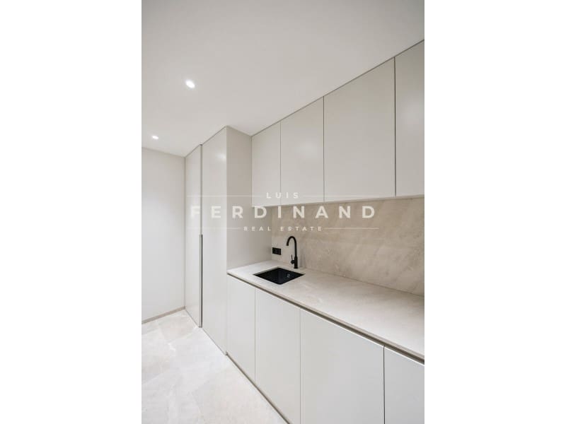 4 makuuhuone Huvila myytävänä paikassa Palmanyola mukana uima-altaan 
autotalli - 5 900 000 € (Ref: 9682432)