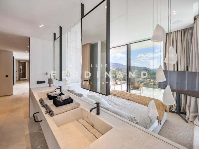 4 makuuhuone Huvila myytävänä paikassa Palmanyola mukana uima-altaan 
autotalli - 5 900 000 € (Ref: 9682432)