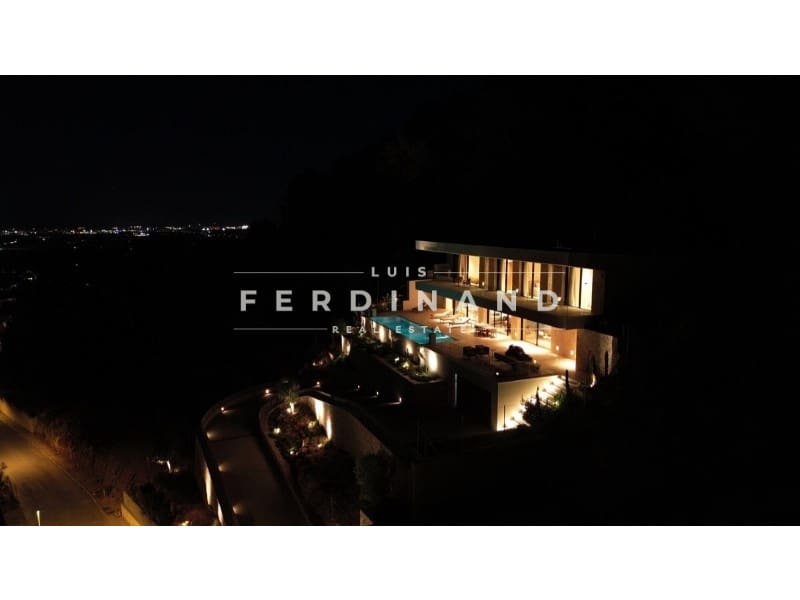 4 makuuhuone Huvila myytävänä paikassa Palmanyola mukana uima-altaan 
autotalli - 5 900 000 € (Ref: 9682432)