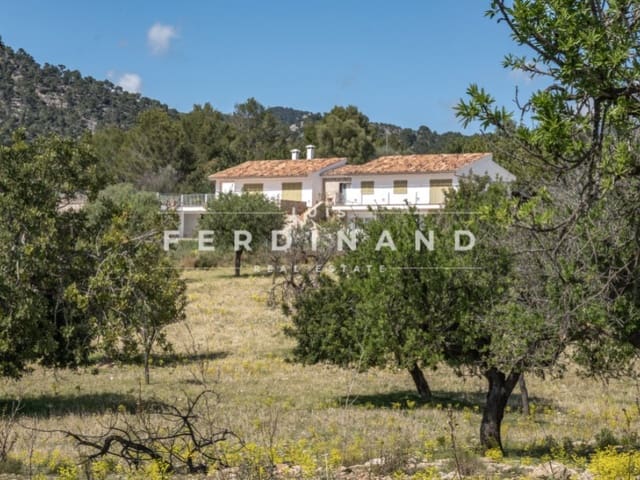 8 chambre Finca/Maison de Campagne à vendre à Santa María del Camí avec piscine garage - 4 500 000 € (Ref: 9761839)