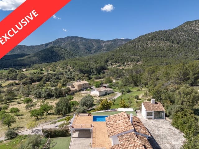 8 chambre Finca/Maison de Campagne à vendre à Santa María del Camí avec piscine garage - 4 500 000 € (Ref: 9761839)