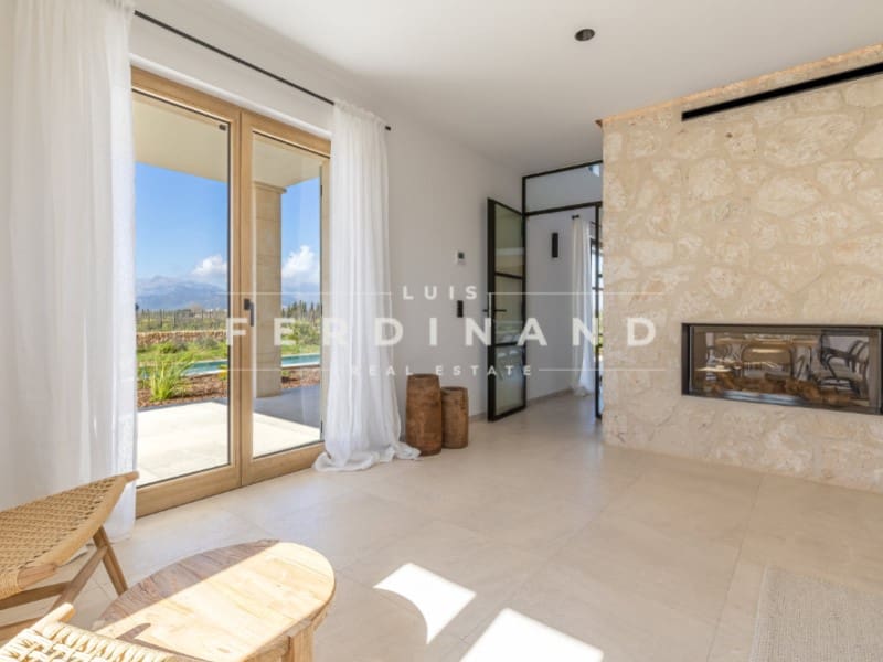 5 bedroom Finca/Country House for sale in Sencelles with pool garage - € 3,550,000 (Ref: 9794405)