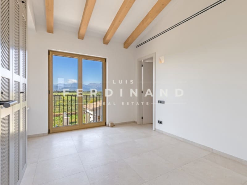 5 bedroom Finca/Country House for sale in Sencelles with pool garage - € 3,550,000 (Ref: 9794405)