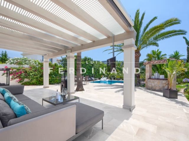 3 bedroom Villa for sale in Puerto de Andratx, Andratx with pool - € 4,650,000 (Ref: 9986539)
